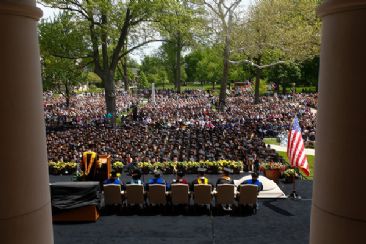 Commencement 2009 2.jpg